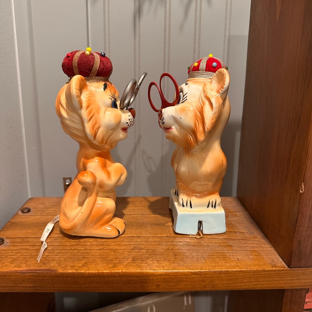 MCM Tilso Tiger and Lion Sewing Caddy’s - Picture 4 of 4
